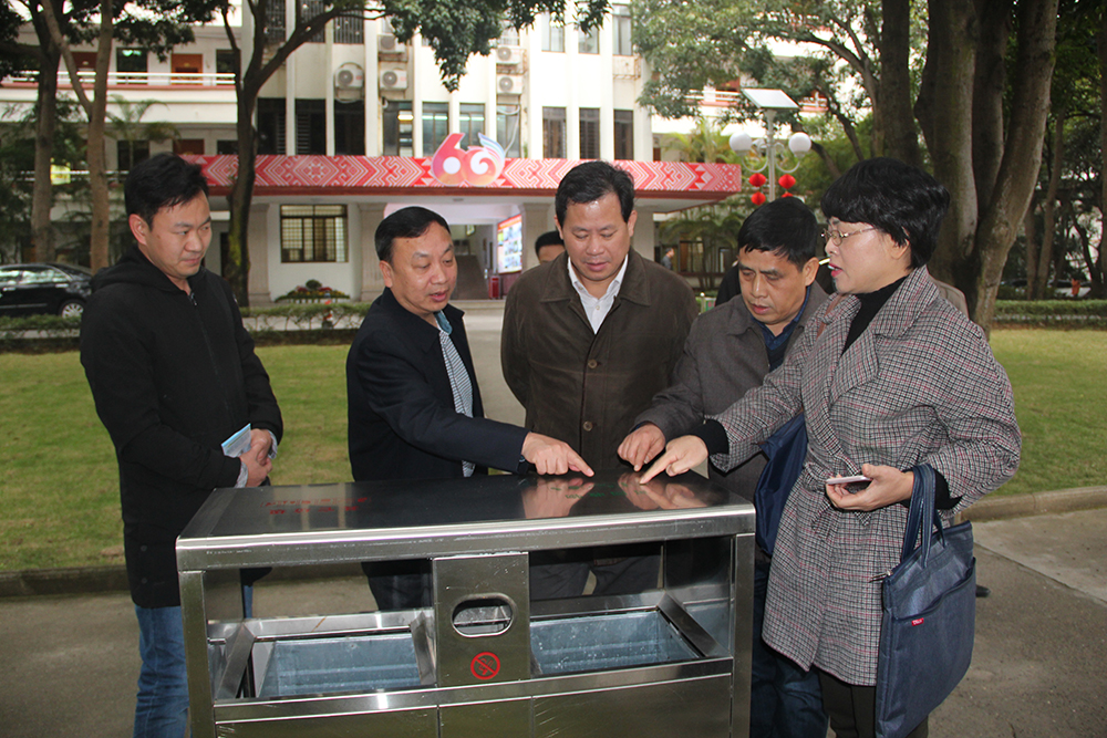 自治区机关事务管理局党组书记覃黎魁带队到百色进行调研